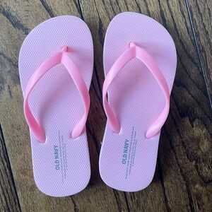 Old Navy Light Pink Flip Flops